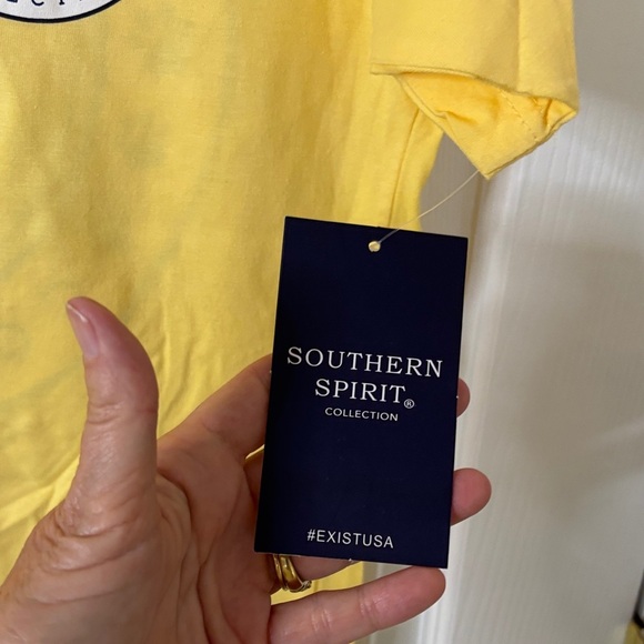 Southern Spirit Puppy Life Sunny Yellow Short Sleeve Tee Generous Size Sm NWT - Picture 4 of 14